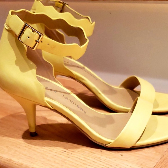 Chinese Laundry Ankle Strap Sandal - Picture 2 of 4